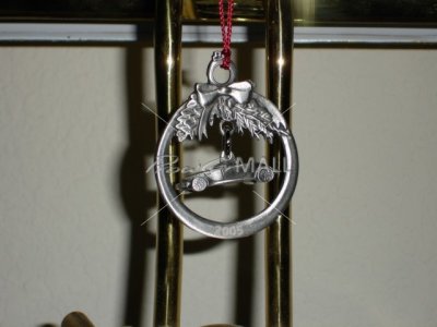 (image for) Vintage Prowler 2005 Christmas Ornament